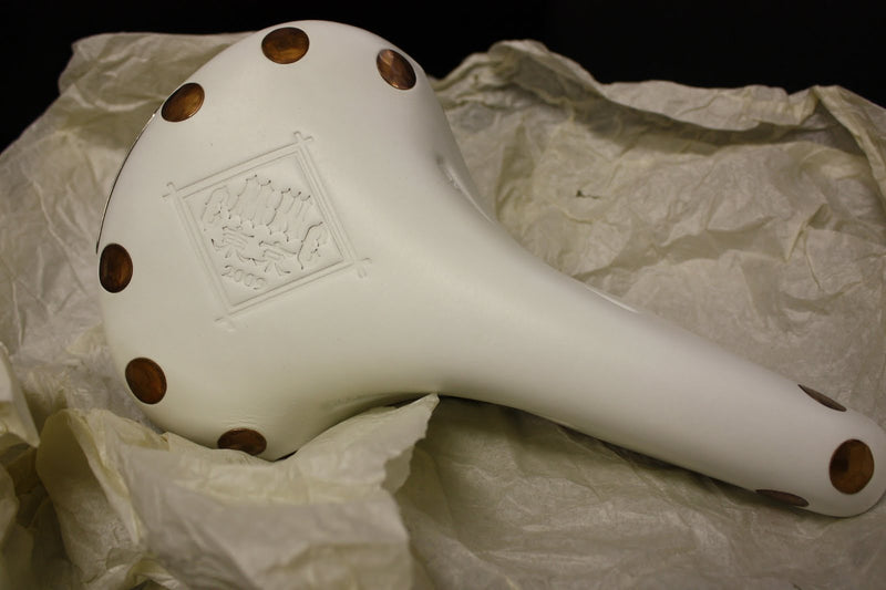 Brooks White Team Pro CMWC Tokio Limited Edition 