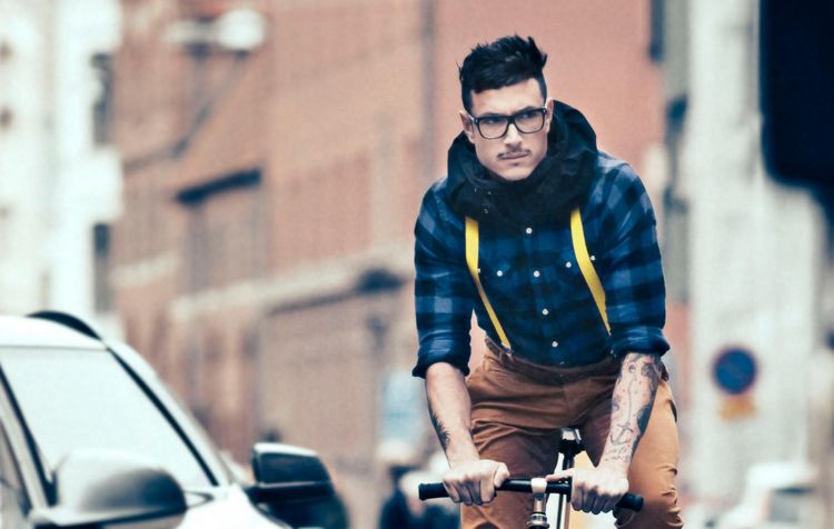 air bag bike helmet Airnoggin Innovative Bicycle Helmet with auto-deploying