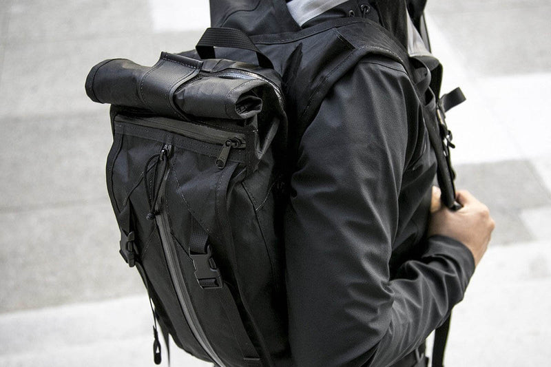 Mission Workshop Hauser Hydration Pack