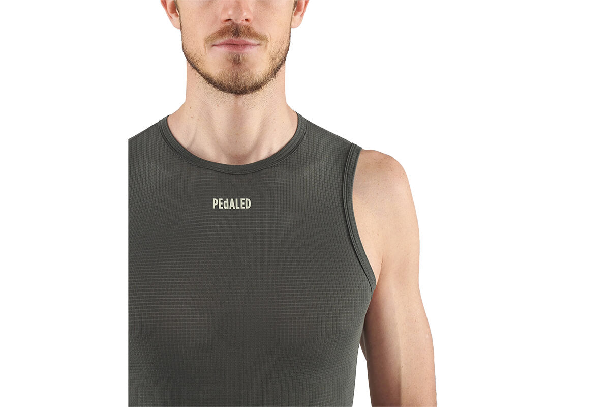 PEdALED Element Sleeveless Base Layer