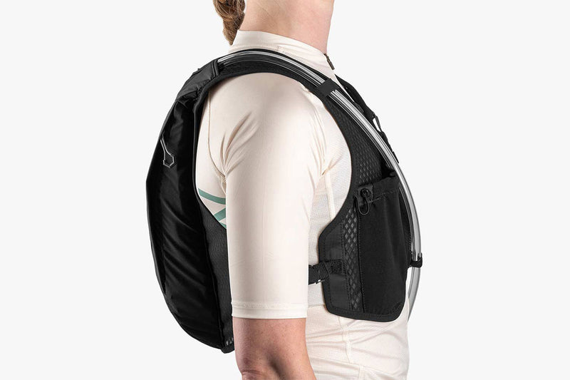 Apidura Racing Series Hydration Vest