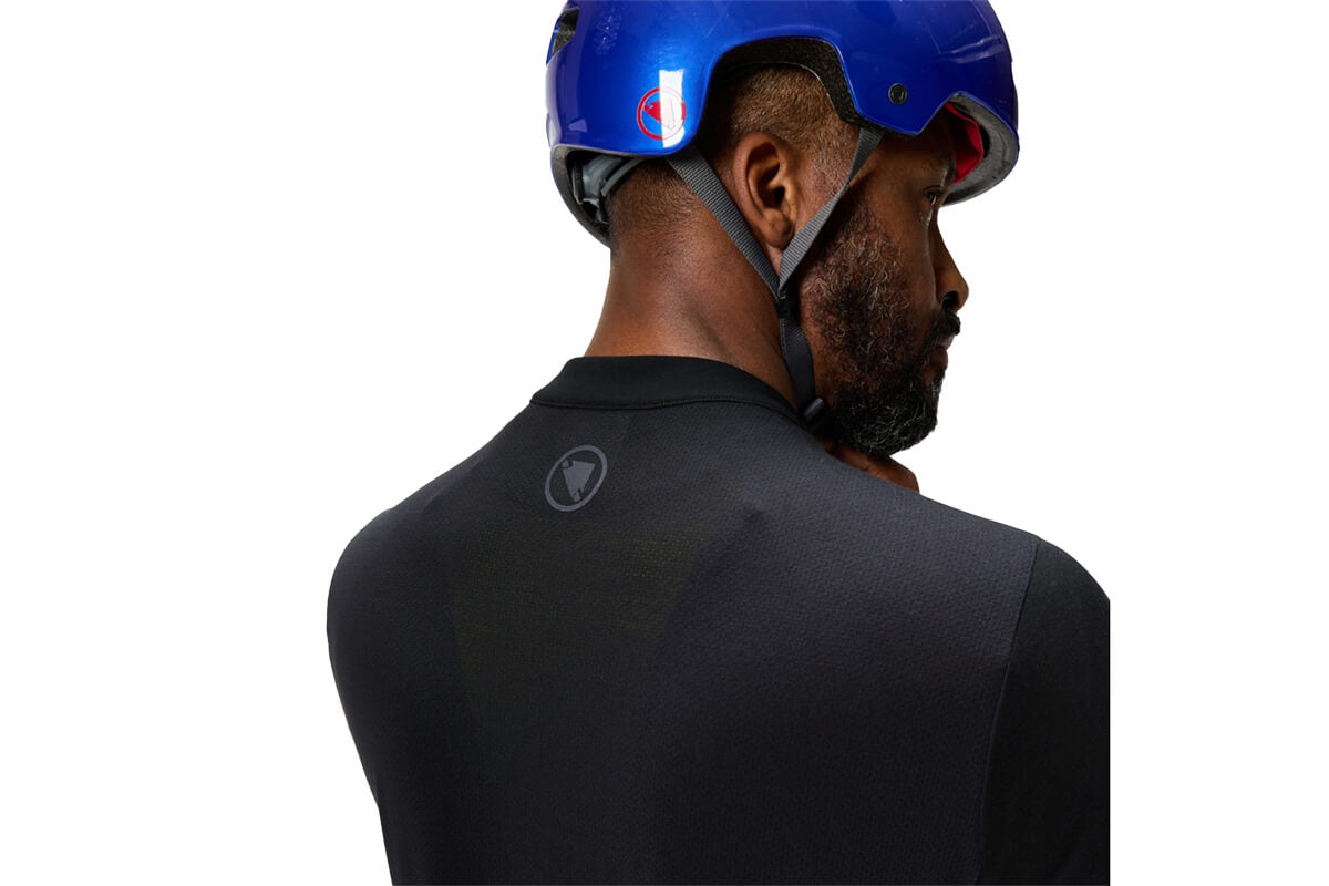 Endura Loop Short Sleeve Zipped Jersey