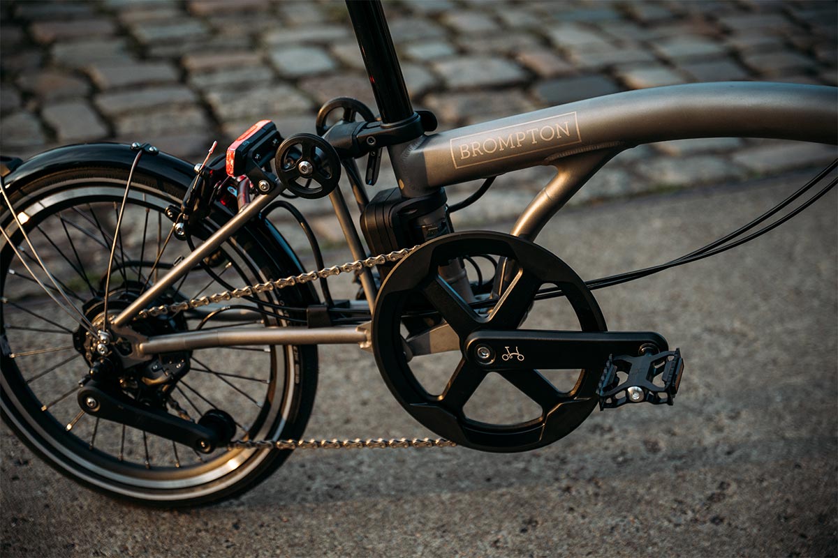 Brompton Electric T Line with Handlebar Control - 4-Speed Folding Bike Condor Cycles Brompton Electric T Line with Handlebar Control - 4-Speed Folding Bike Condor Cycles