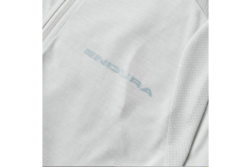 Endura Women's Loop Short Sleeve Zipped Jersey