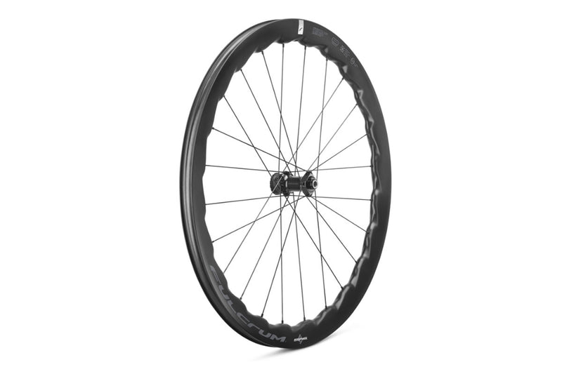 Fulcrum Soniq 42 Carbon Disc Wheelset