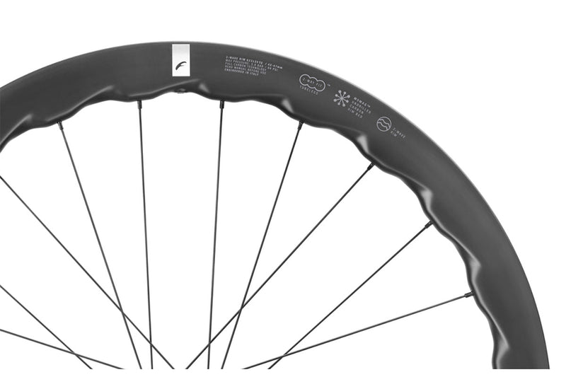 Fulcrum Soniq 42 Carbon Disc Wheelset