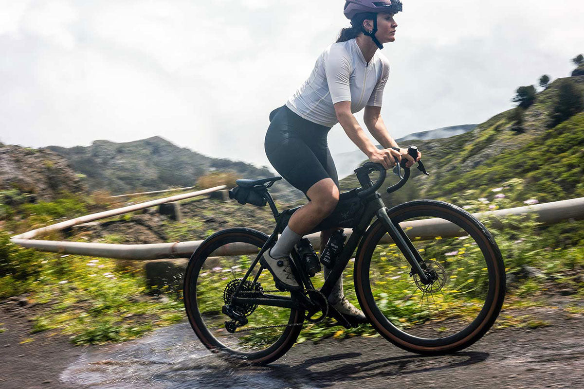 Apidura Expedition Tool Pack – Condor Cycles